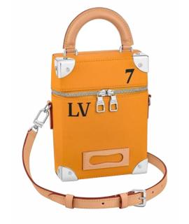 LOUIS VUITTON Сумка на плечо