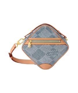 LOUIS VUITTON Сумка через плечо