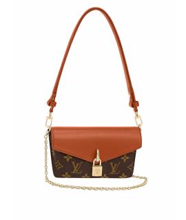 LOUIS VUITTON Сумка через плечо
