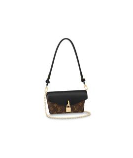 LOUIS VUITTON Сумка через плечо