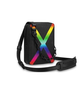 LOUIS VUITTON Сумка на плечо