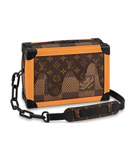 LOUIS VUITTON Сумка на плечо