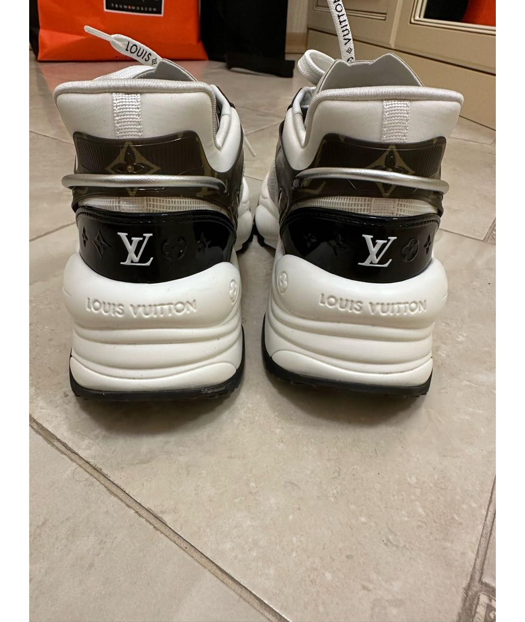 LOUIS VUITTON Белые кроссовки, фото 4