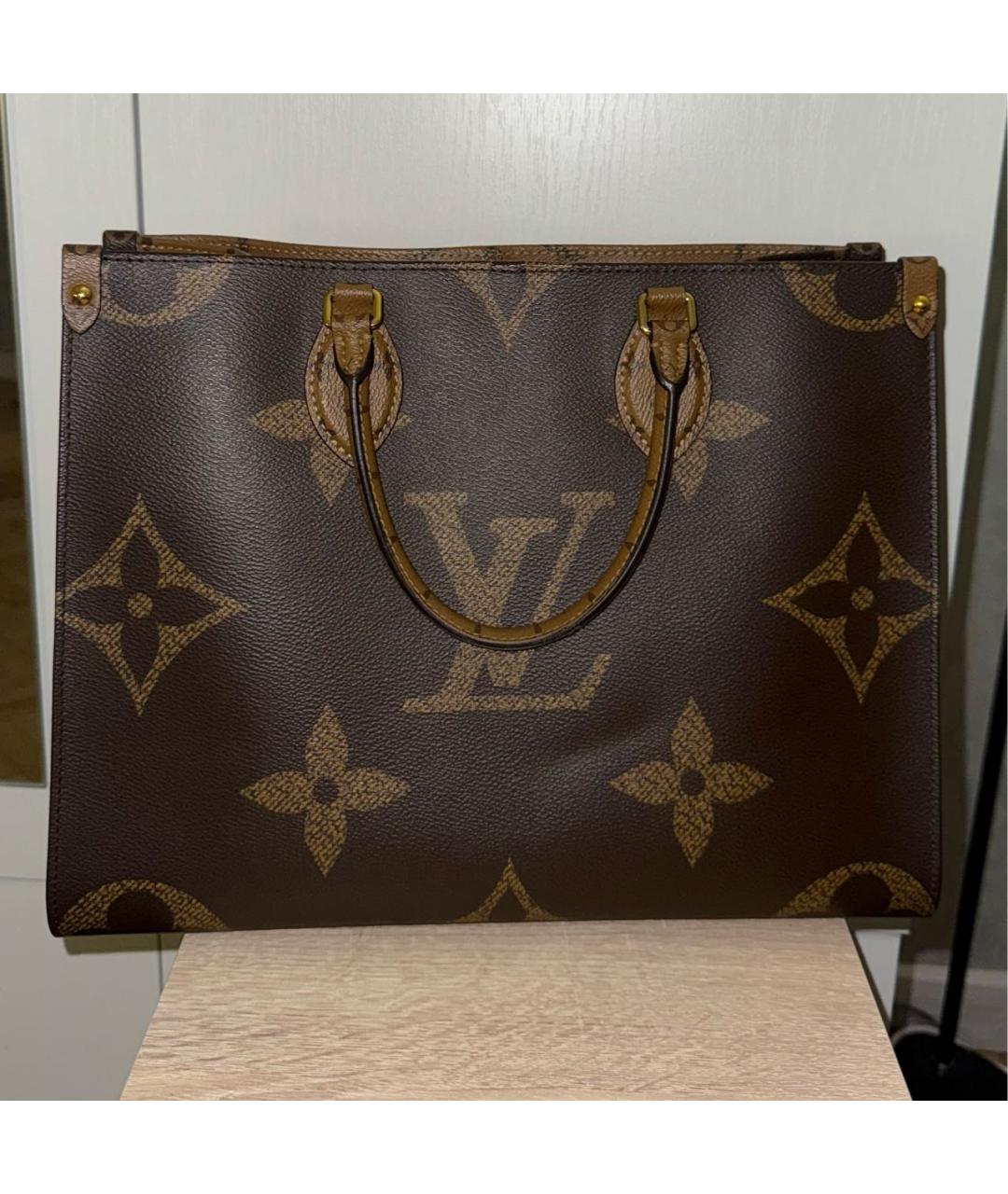 LOUIS VUITTON Коричневая сумка с короткими ручками из искусственной кожи, фото 7