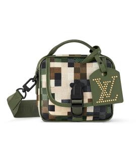 LOUIS VUITTON Сумка на плечо