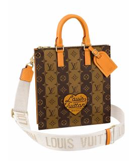 LOUIS VUITTON Сумка на плечо