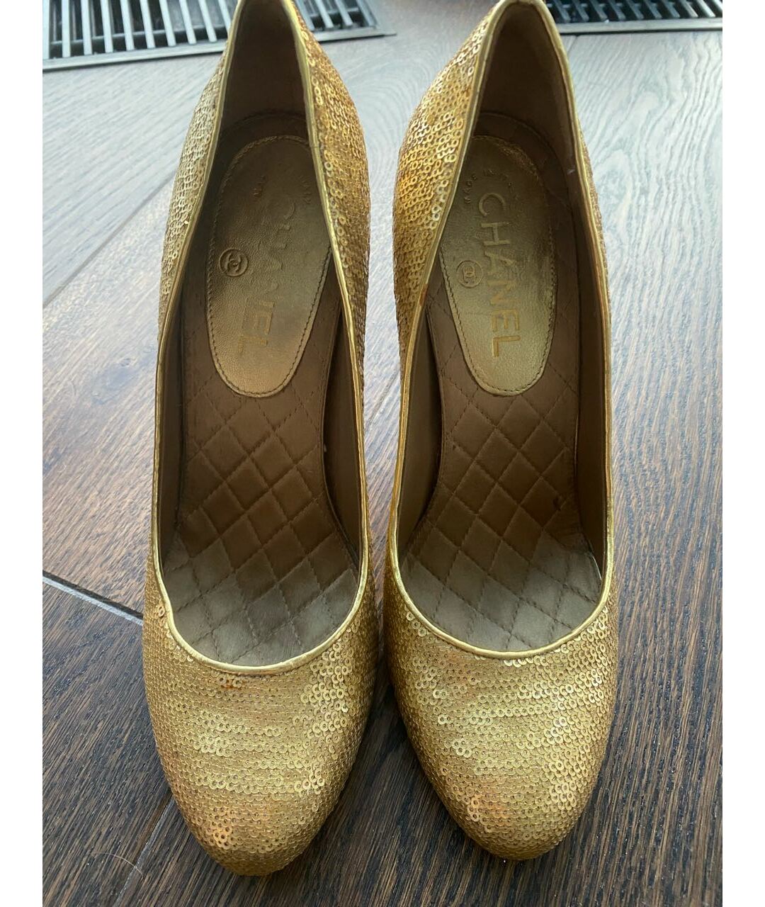 CHANEL PRE-OWNED Золотые текстильные туфли, фото 3
