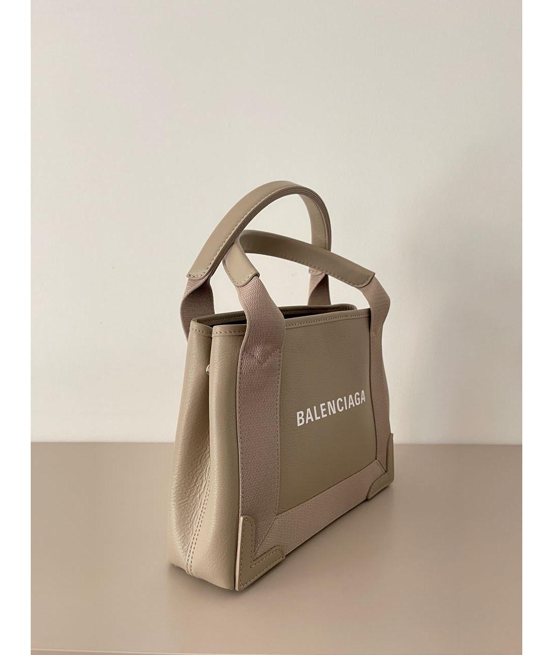 BALENCIAGA Бежевая кожаная сумка с короткими ручками, фото 2
