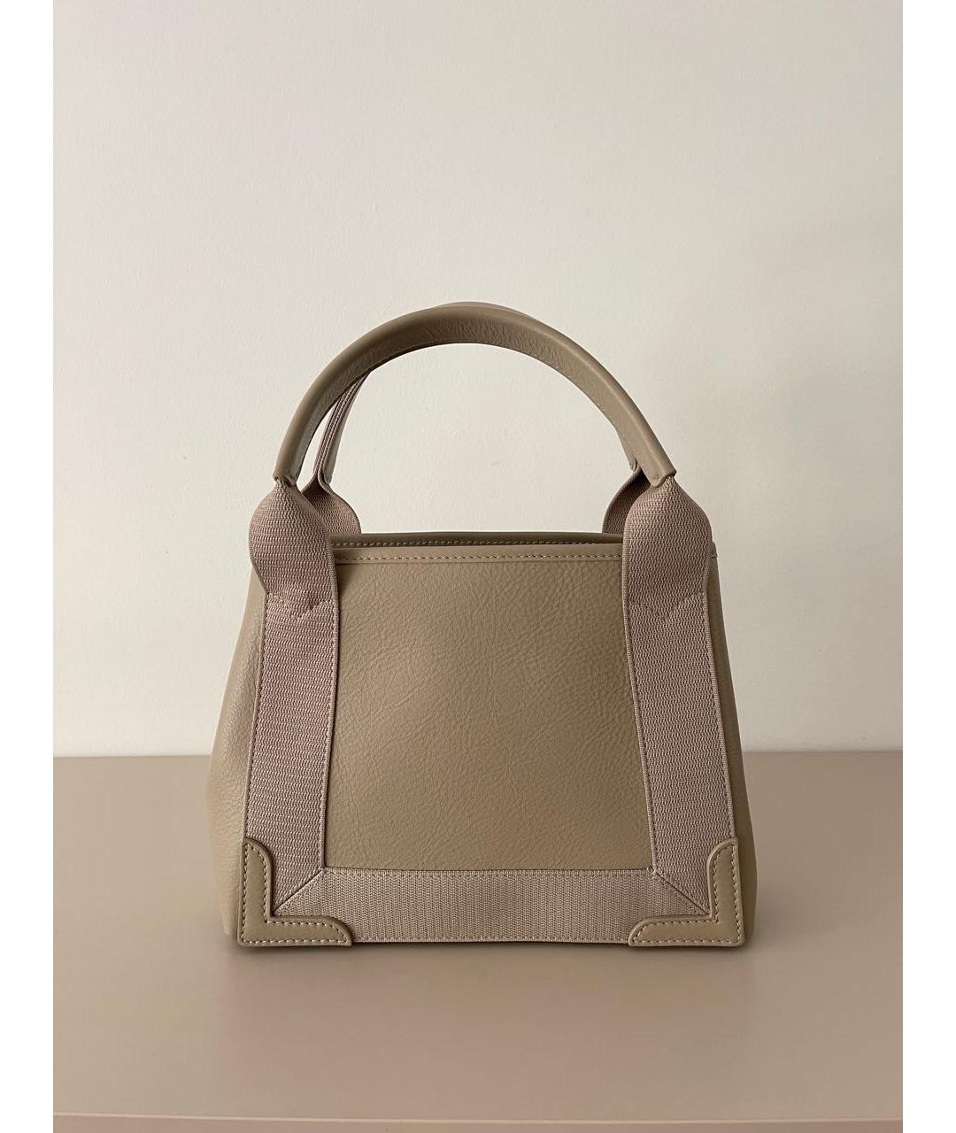 BALENCIAGA Бежевая кожаная сумка с короткими ручками, фото 3