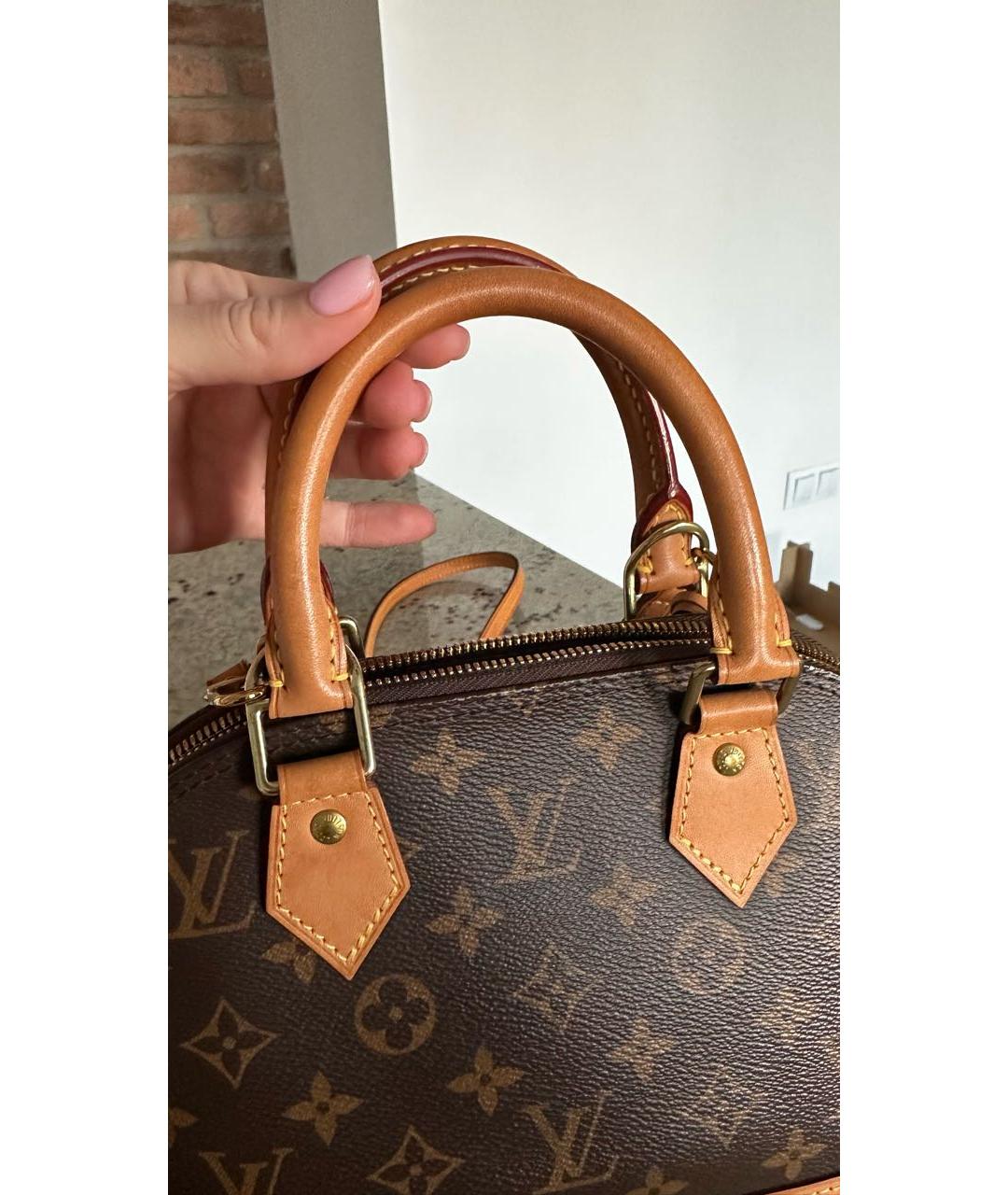 LOUIS VUITTON Коричневая сумка с короткими ручками, фото 8