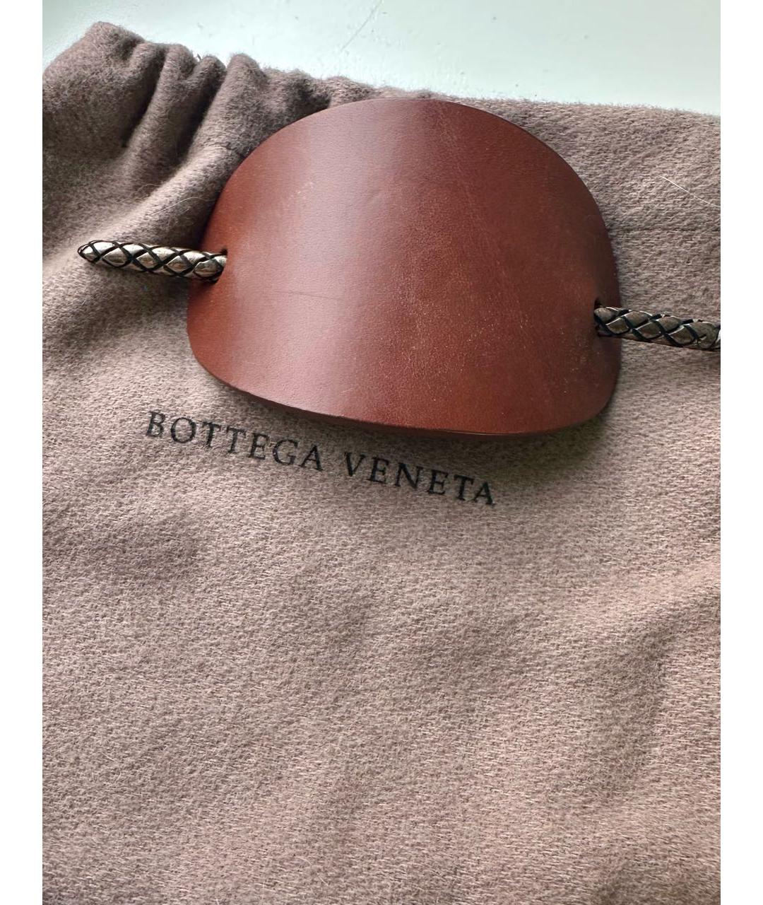 BOTTEGA VENETA Коричневая заколка, фото 3