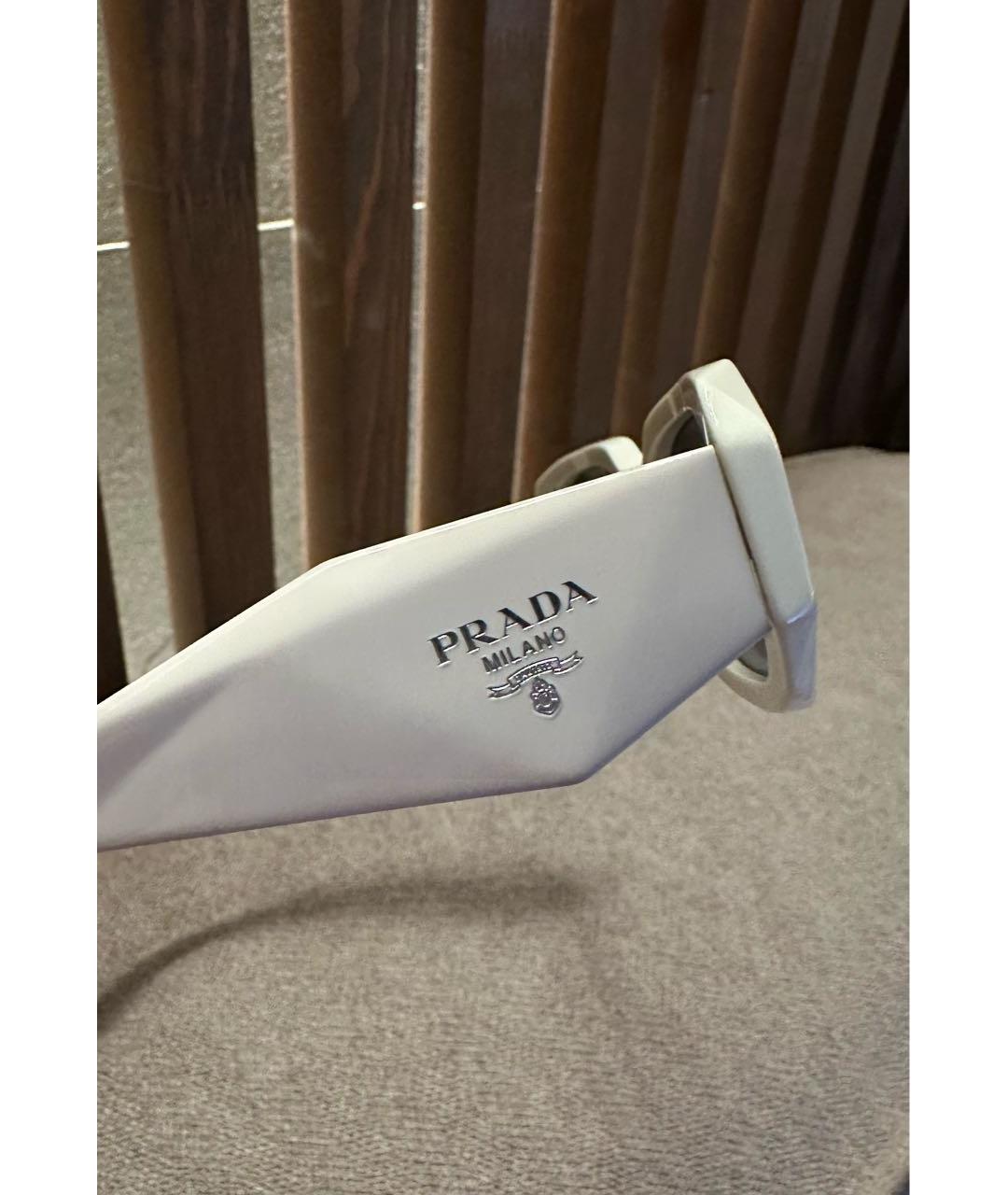 PRADA Белые пластиковые солнцезащитные очки, фото 4