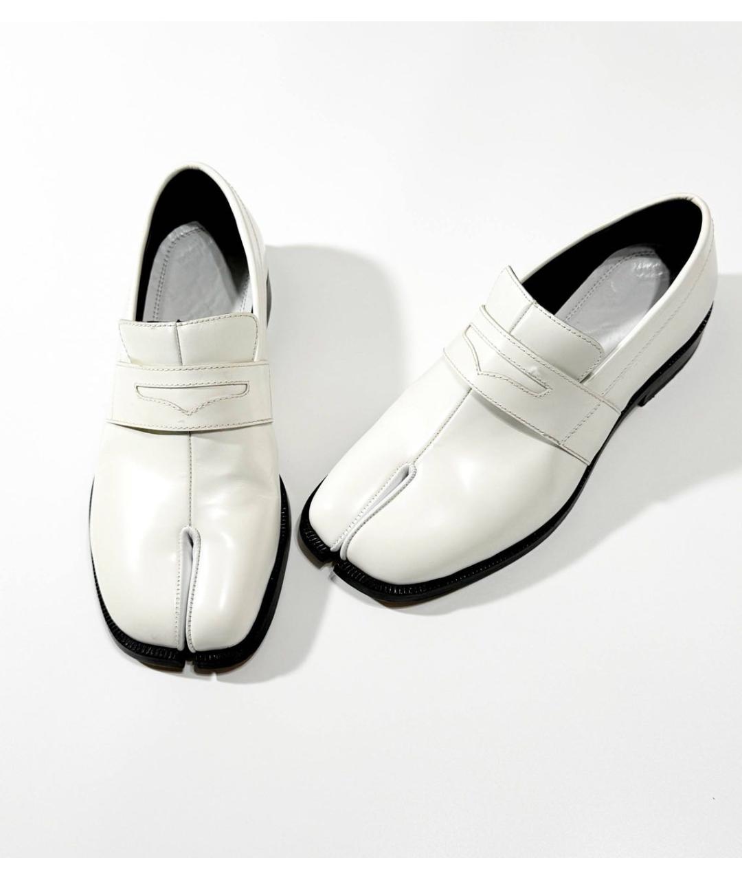 MAISON MARGIELA Белые лоферы из лакированной кожи, фото 2