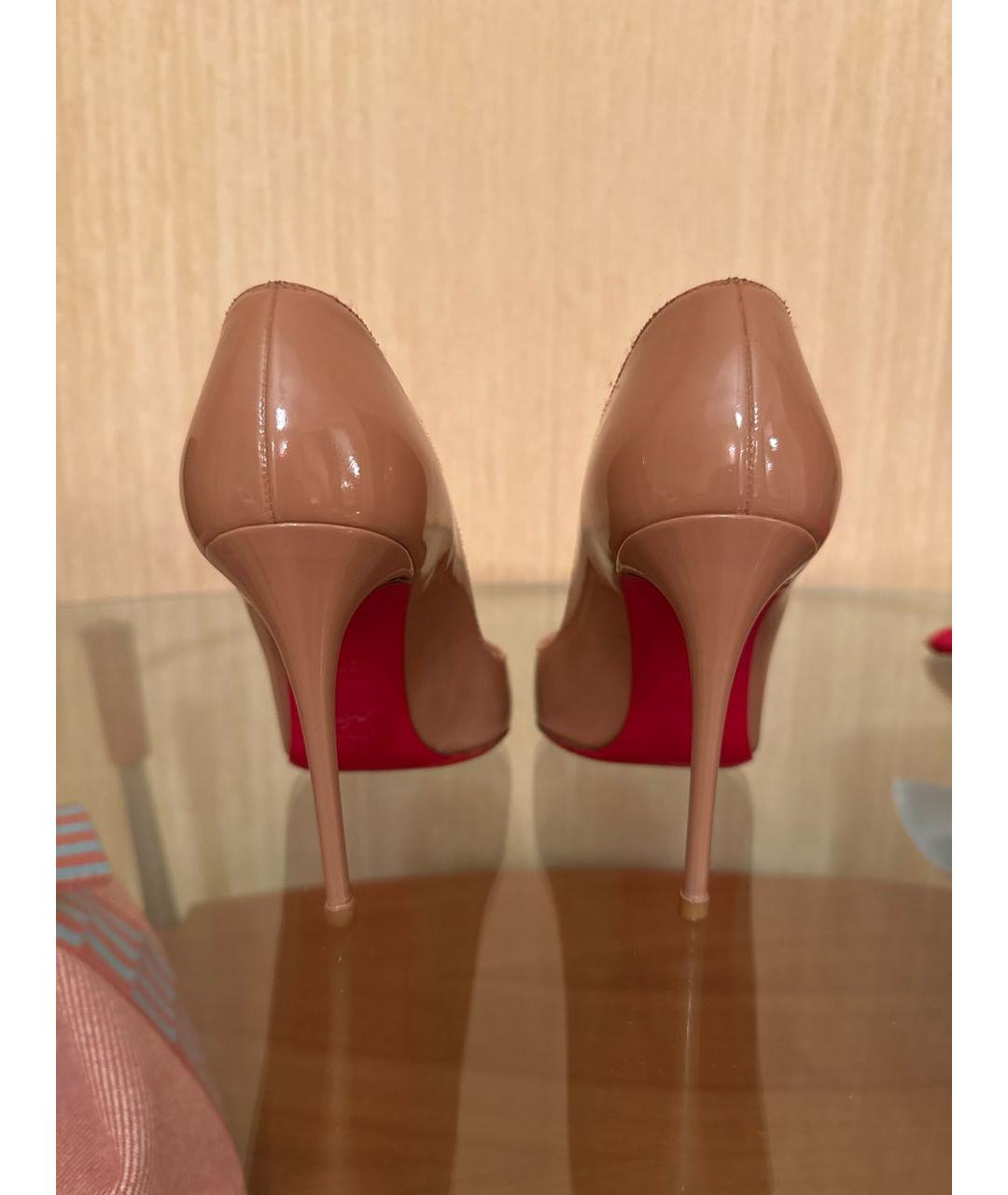 CHRISTIAN LOUBOUTIN Бежевые кожаные туфли, фото 4