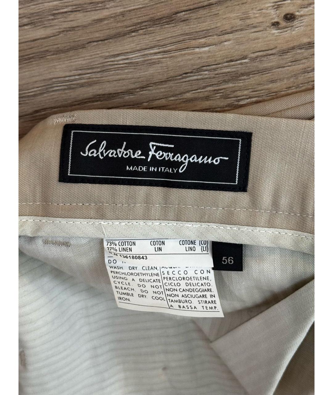 SALVATORE FERRAGAMO Бежевые бархатные классические брюки, фото 4