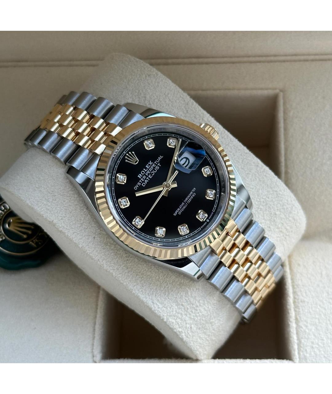 ROLEX Черные часы из желтого золота, фото 2