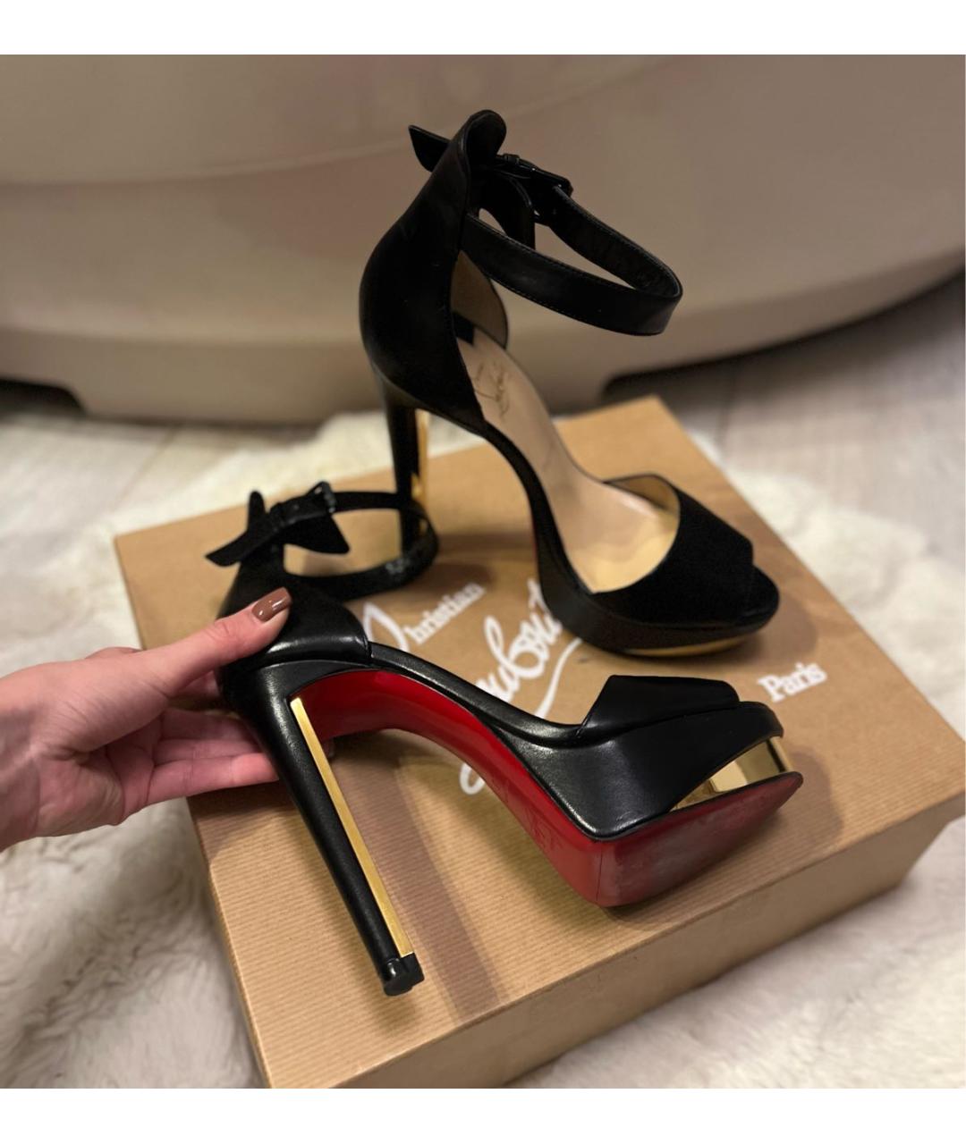 CHRISTIAN LOUBOUTIN Черные кожаные босоножки, фото 5