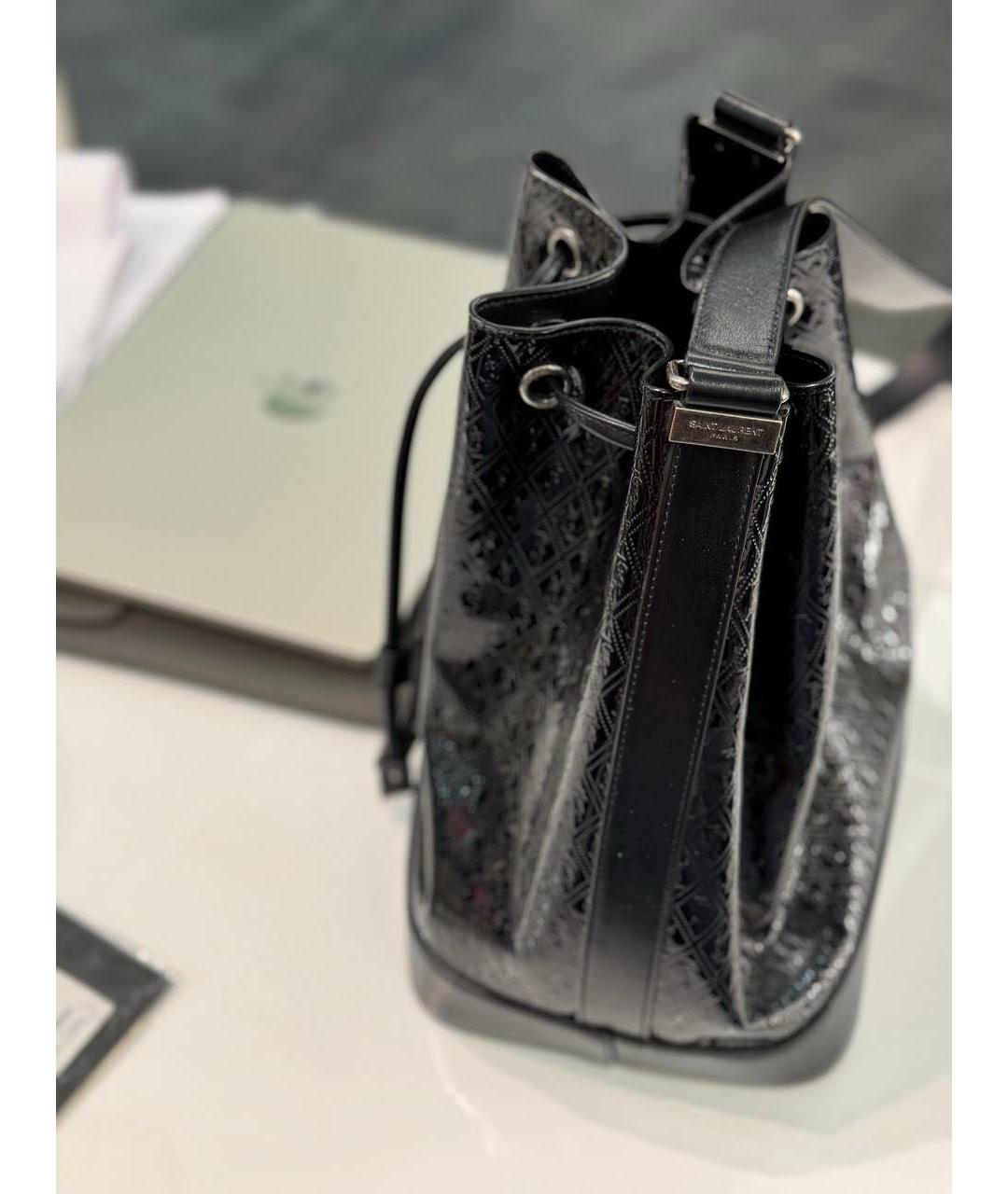 SAINT LAURENT Черная сумка через плечо из лакированной кожи, фото 5
