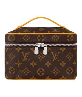 LOUIS VUITTON Косметичка