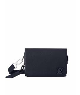 LOUIS VUITTON Сумка через плечо