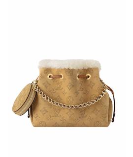 LOUIS VUITTON Сумка через плечо