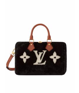 LOUIS VUITTON Сумка через плечо