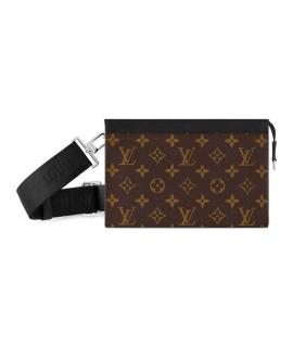 LOUIS VUITTON Сумка через плечо