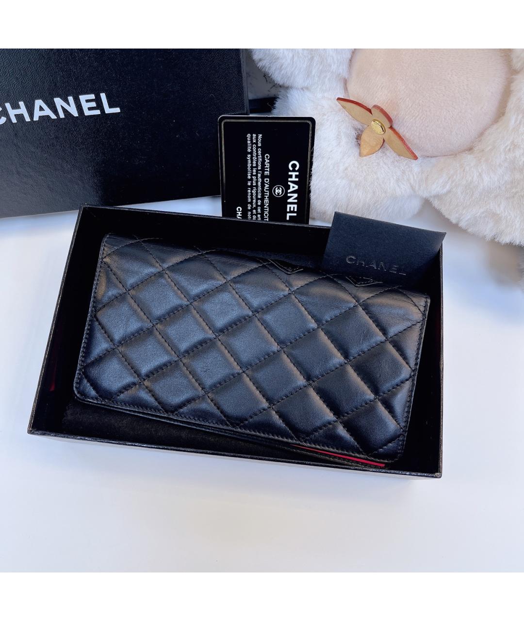 CHANEL Черный кожаный кошелек, фото 3