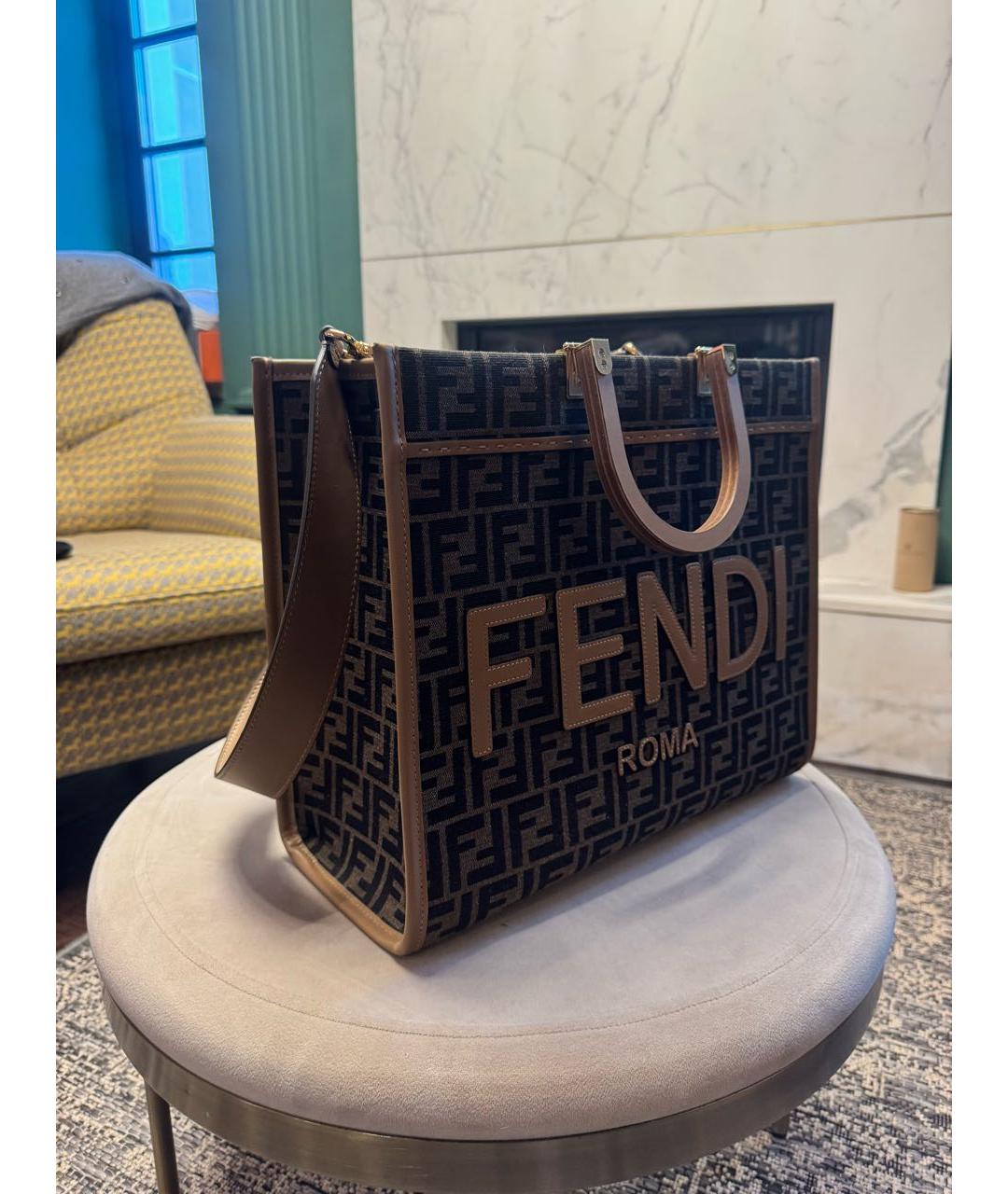 FENDI Коричневая тканевая сумка тоут, фото 2