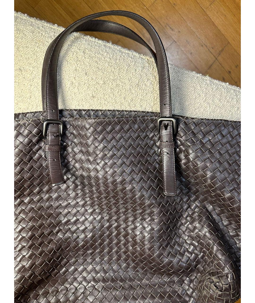 BOTTEGA VENETA Коричневая кожаная сумка тоут, фото 2