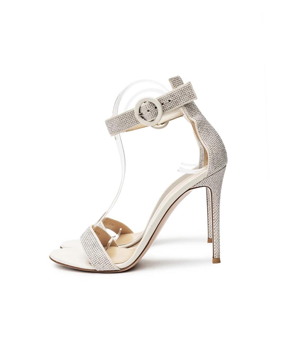 GIANVITO ROSSI Белые кожаные босоножки, фото 6