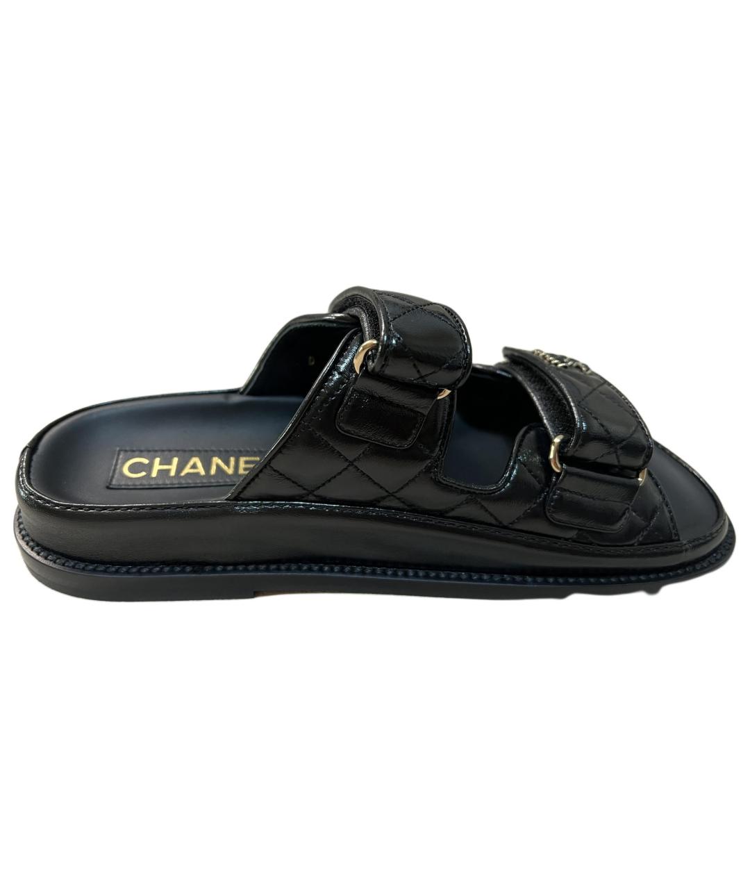 CHANEL Черные кожаные сандалии, фото 2