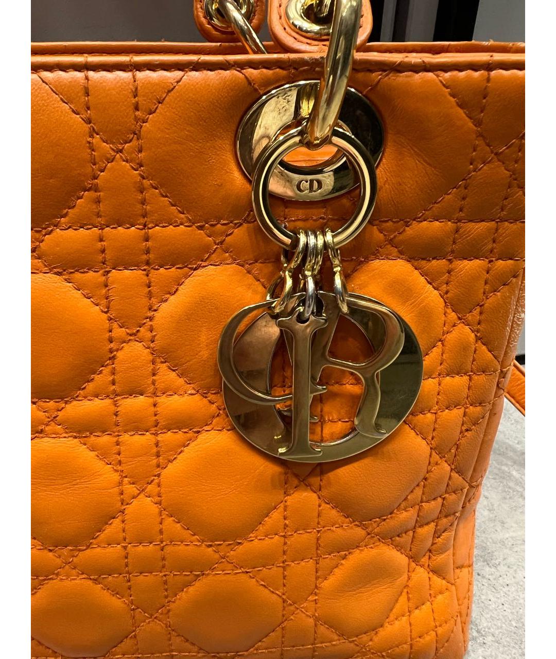 CHRISTIAN DIOR Оранжевая кожаная сумка с короткими ручками, фото 3