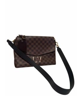 LOUIS VUITTON Сумка через плечо