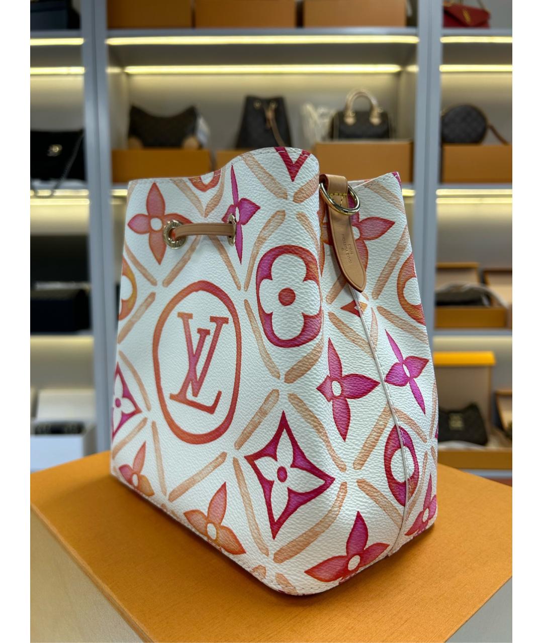 LOUIS VUITTON Белая сумка через плечо, фото 4