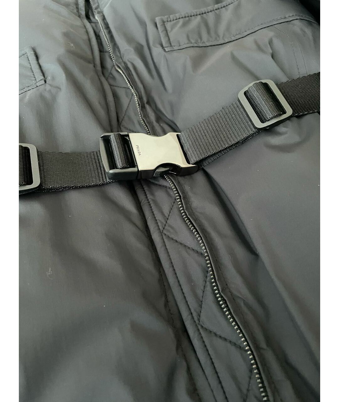 PRADA Черная полиамидовая куртка, фото 7