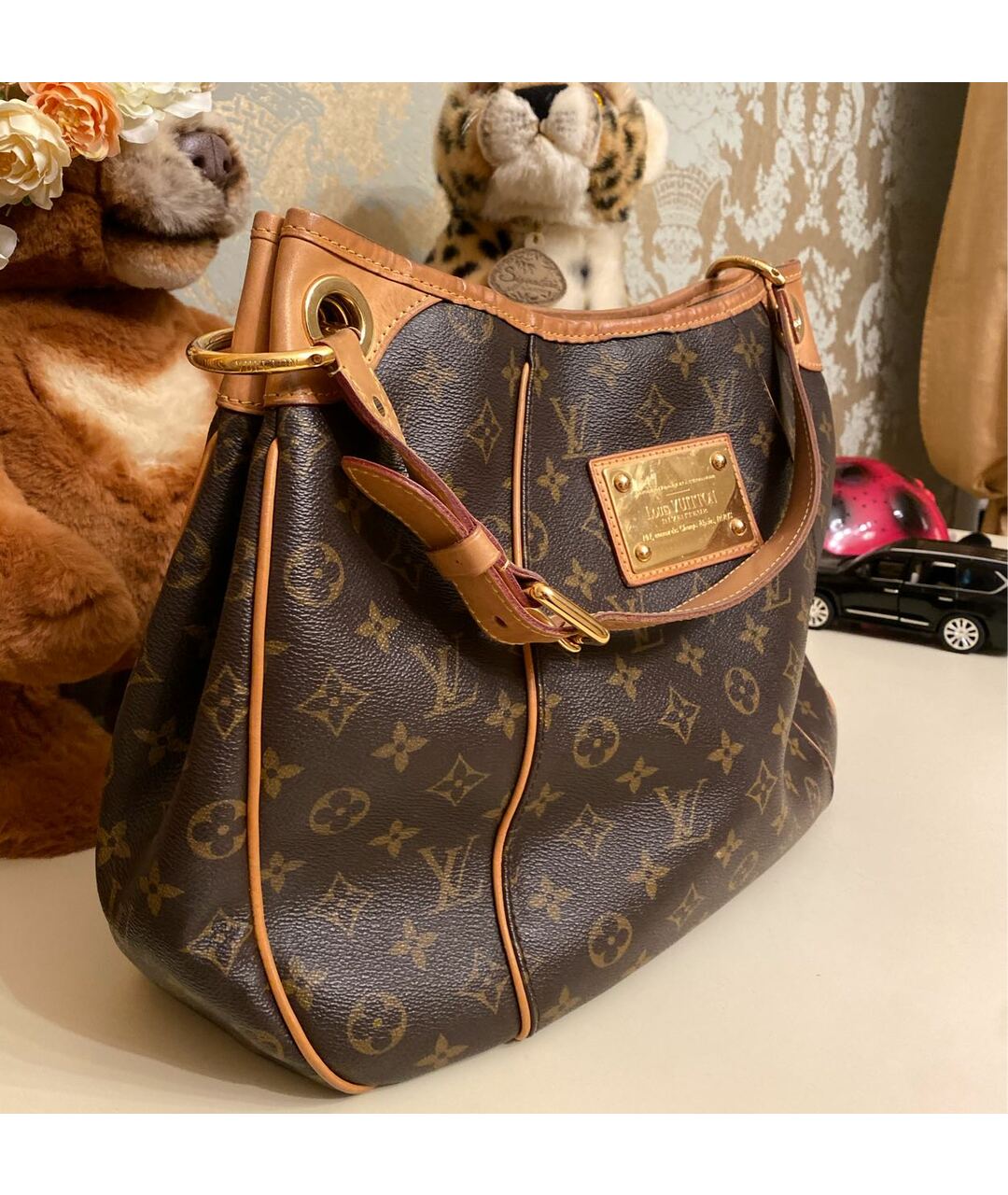 LOUIS VUITTON VINTAGE Коричневая кожаная сумка тоут, фото 2