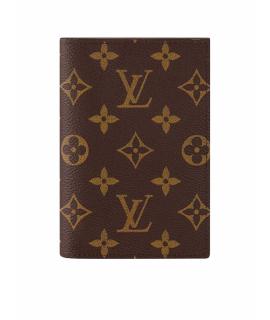 LOUIS VUITTON Обложка/футляр