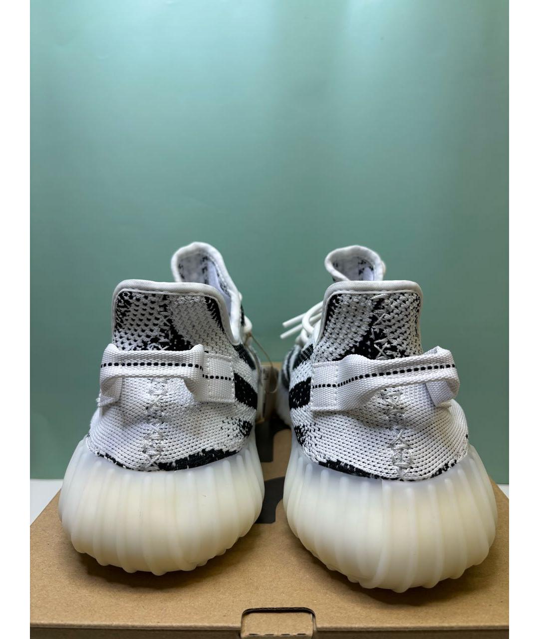 ADIDAS YEEZY Белые текстильные низкие кроссовки / кеды, фото 4