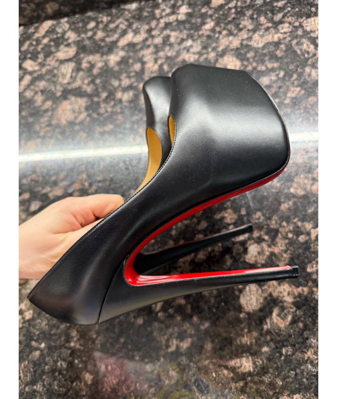 CHRISTIAN LOUBOUTIN Черные кожаные туфли, фото 7