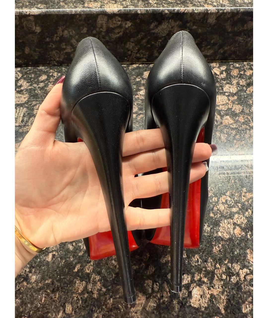 CHRISTIAN LOUBOUTIN Черные кожаные туфли, фото 8