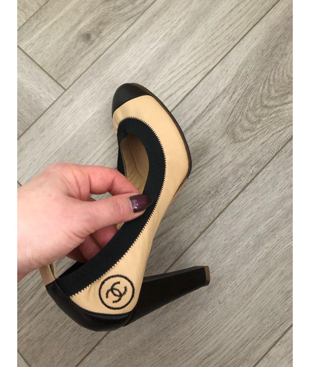 CHANEL Бежевые кожаные туфли, фото 4