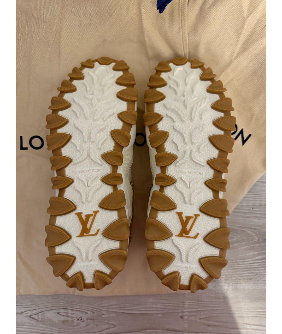 LOUIS VUITTON Бежевые кожаные кроссовки, фото 5