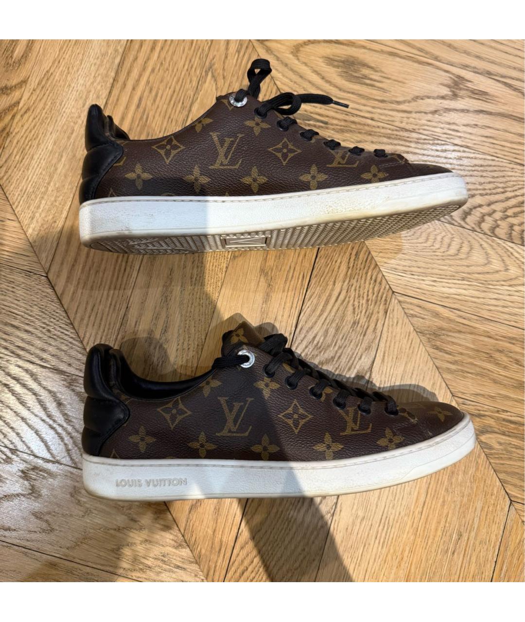 LOUIS VUITTON Коричневые низкие кроссовки / кеды, фото 3