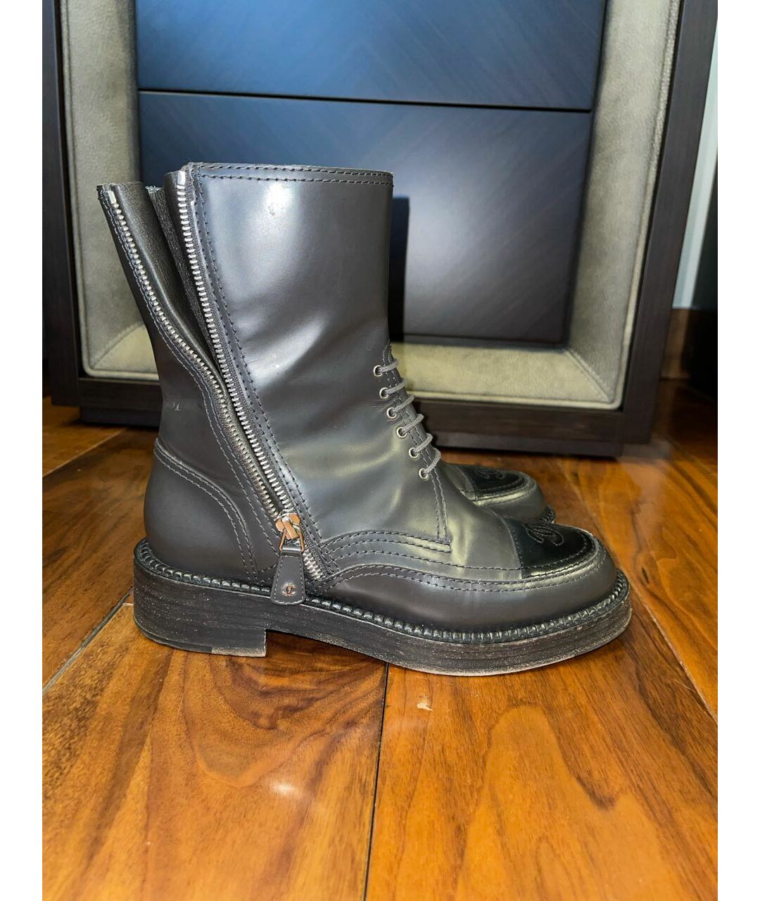 CHANEL PRE-OWNED Антрацитовые кожаные ботинки, фото 8