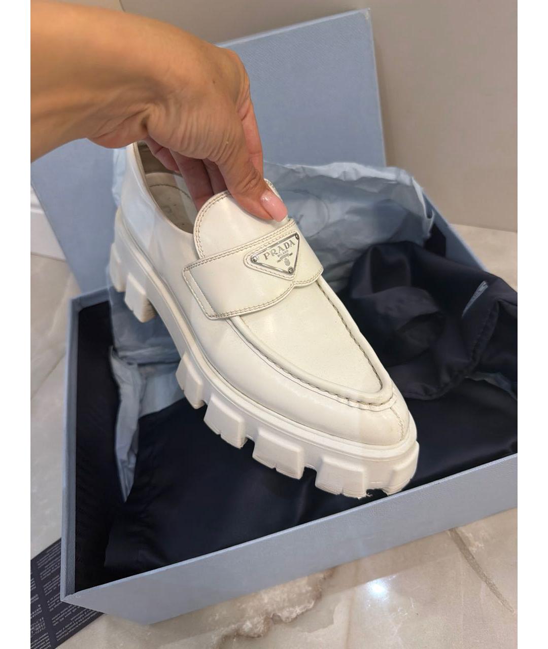 PRADA Белые кожаные лоферы, фото 8