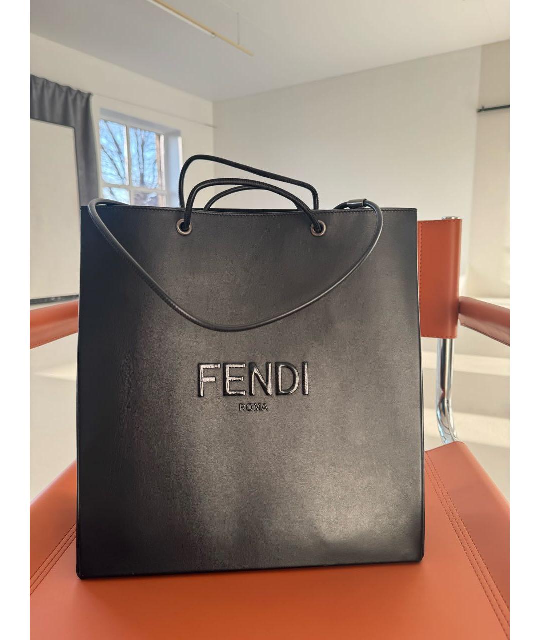 FENDI Черная кожаная сумка с короткими ручками, фото 8