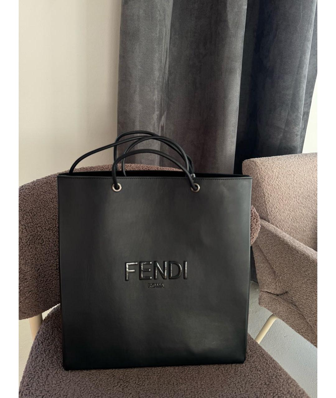 FENDI Черная кожаная сумка с короткими ручками, фото 5
