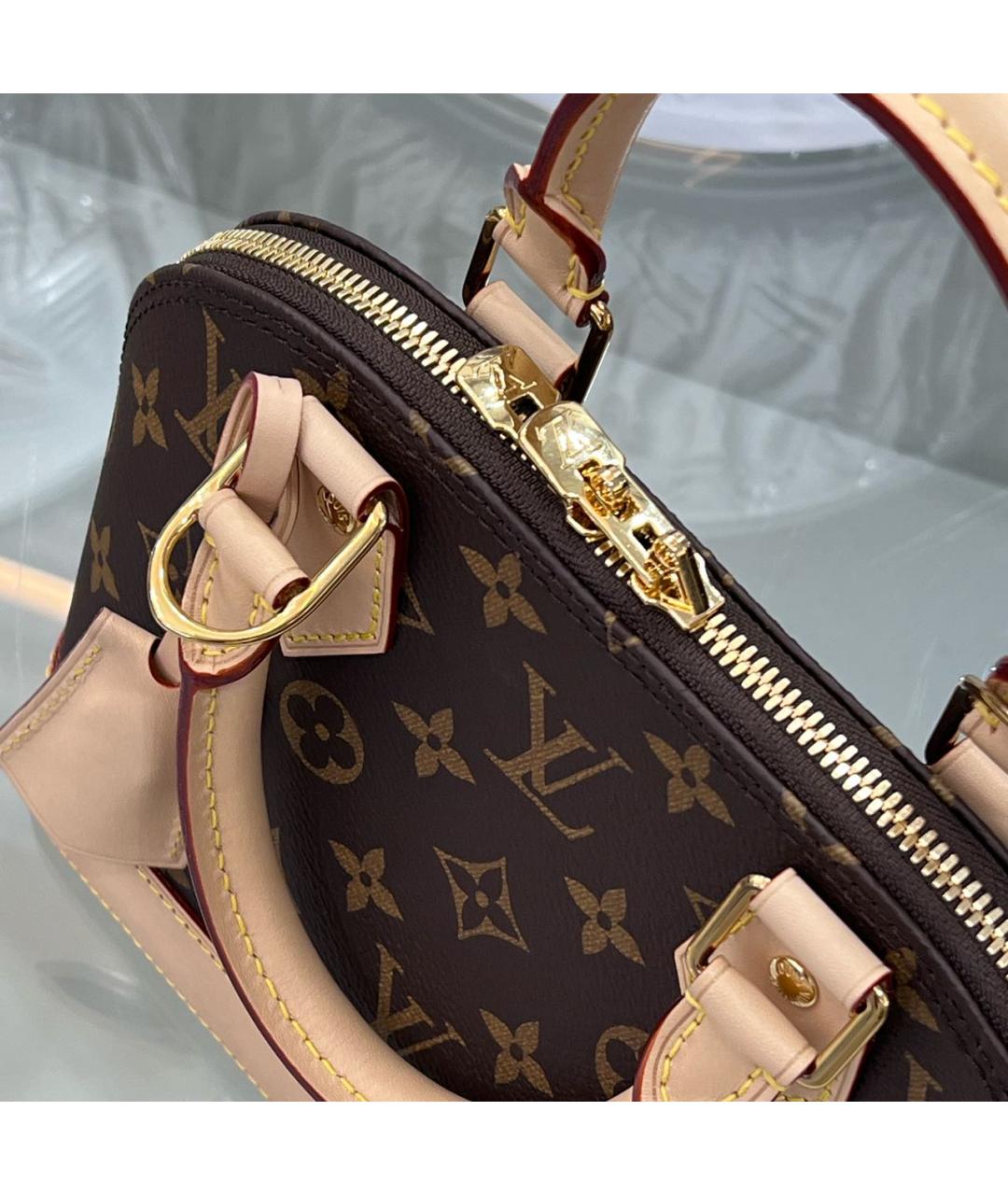 LOUIS VUITTON Сумка с короткими ручками, фото 3