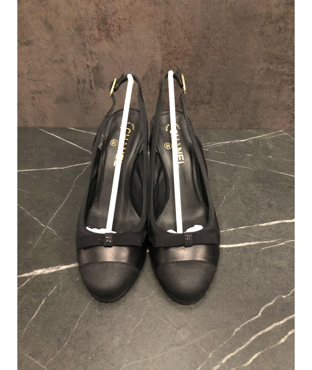 CHANEL Черные кожаные туфли, фото 2